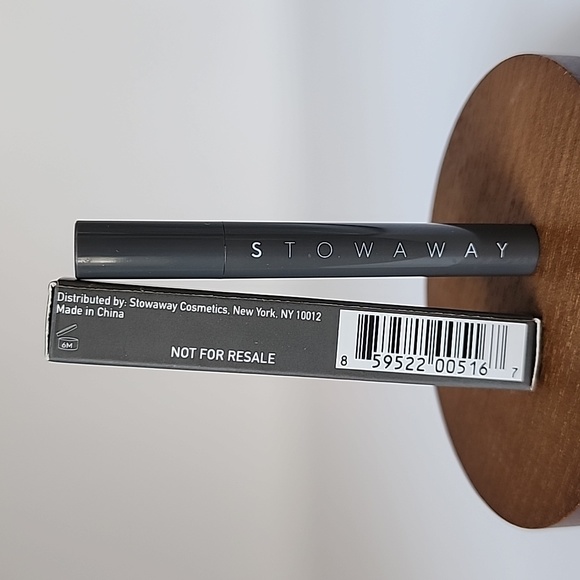 Stowaway Effortless Eyeliner - Spice .005 oz Travel Eyeliner - Picture 7 of 10